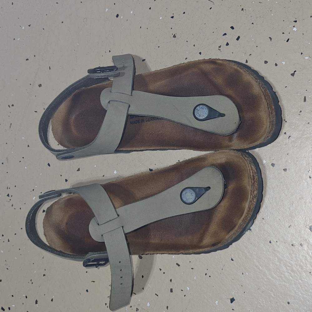 Birkenstock sandal size 37